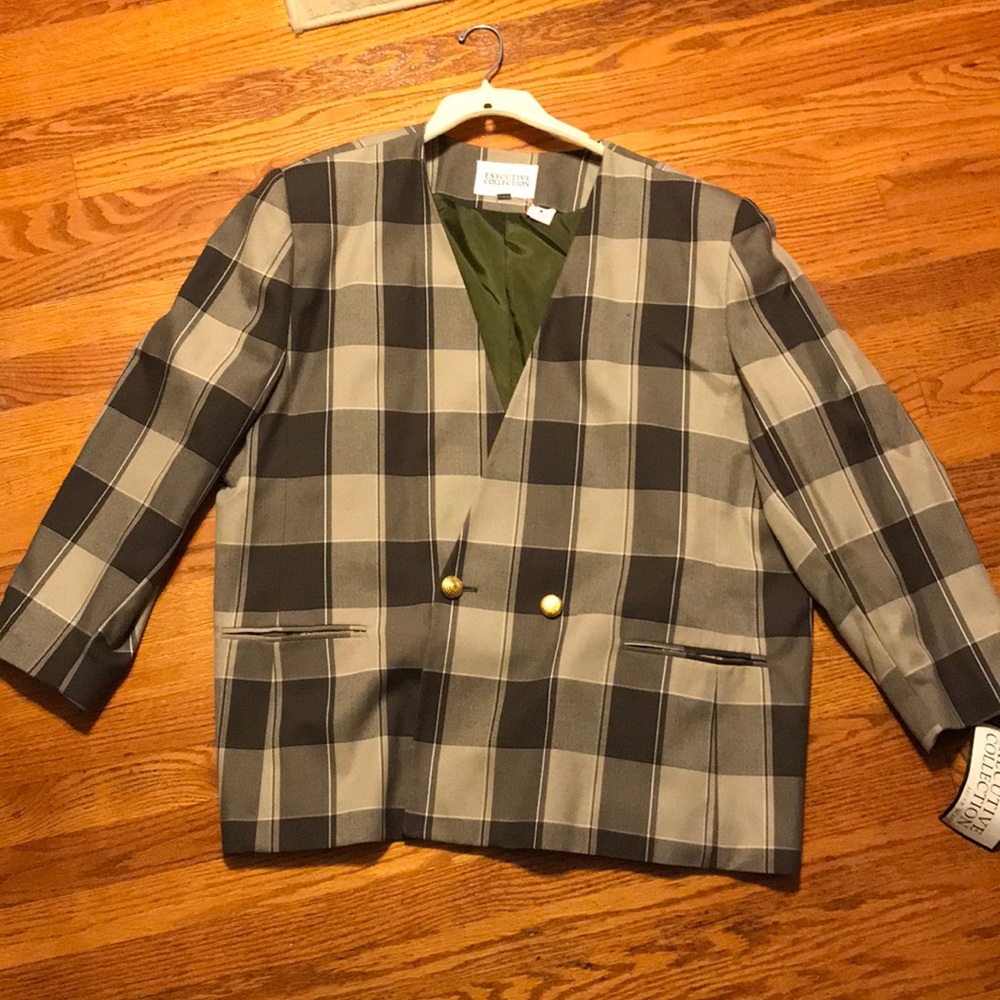 Blazer/ Coat. BRAND NEW. NEVER WORN